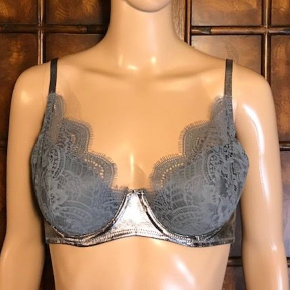 NWOT Victoria's Secret Dream Angels Platinum Wings - Picture 5 of 13